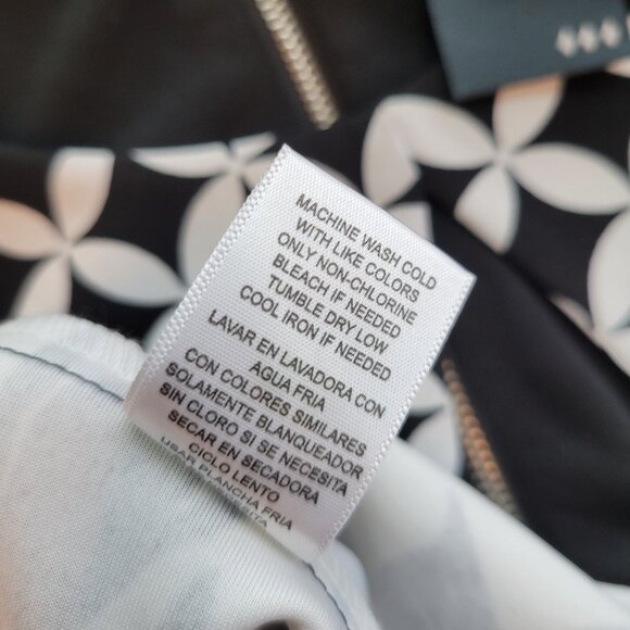 Gabby Skye Dress Black & White Keyhole Neck Floral Hem - Picture 7 of 8